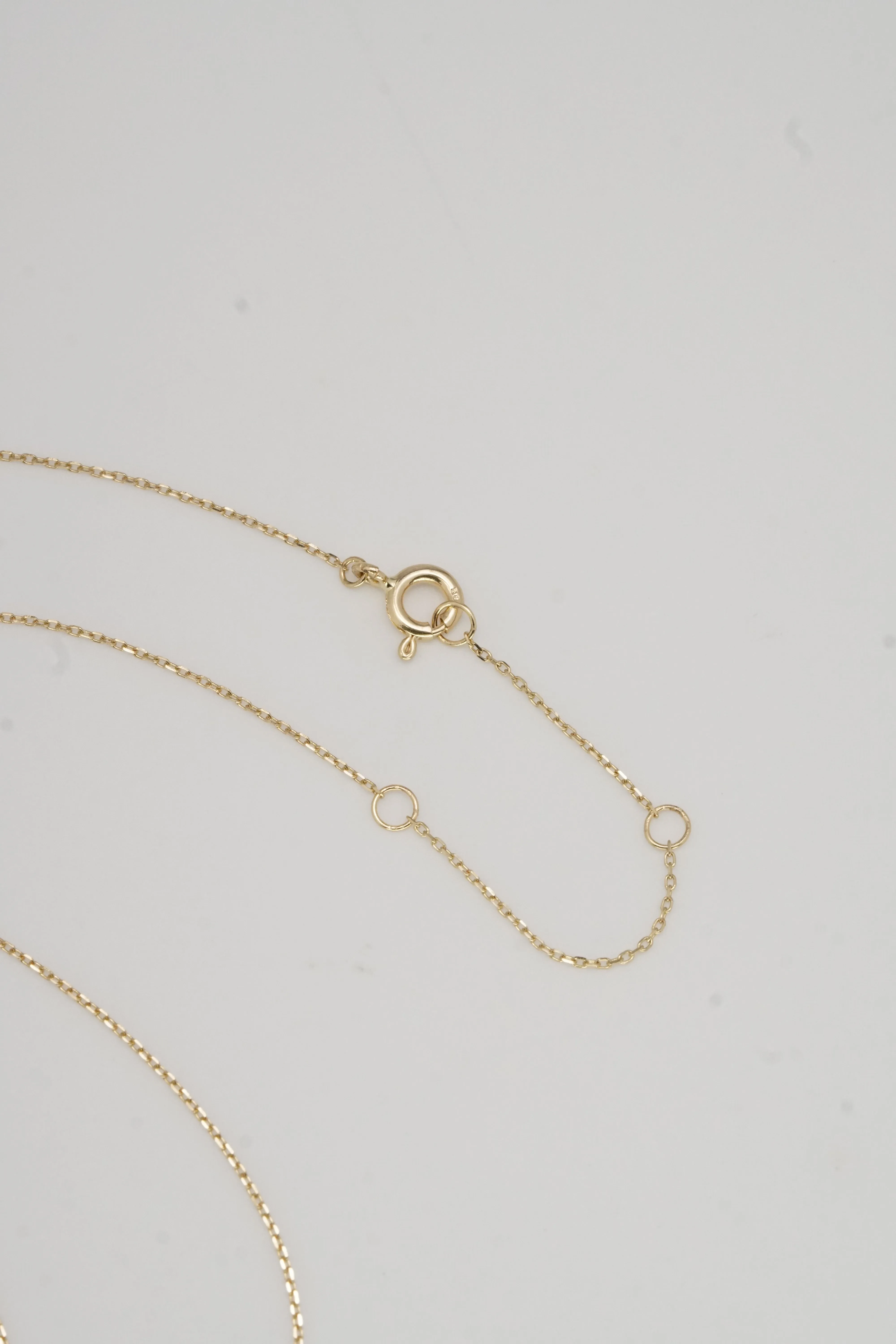 14K Solid Gold Crescent Moon Necklace – Minimalist Elegance