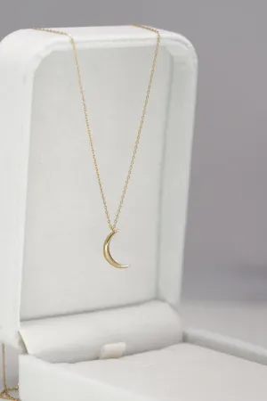 14K Solid Gold Crescent Moon Necklace – Minimalist Elegance