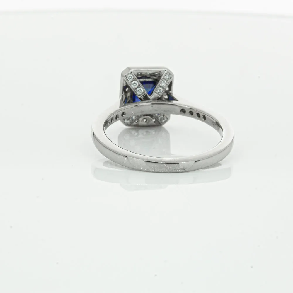 18ct White Gold Sapphire & Diamond Aria Ring