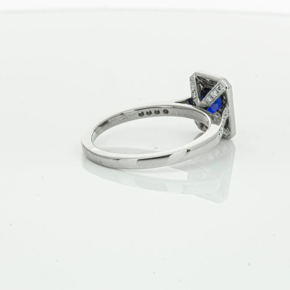 18ct White Gold Sapphire & Diamond Aria Ring