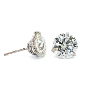 18K White Gold Diamond Stud Earrings