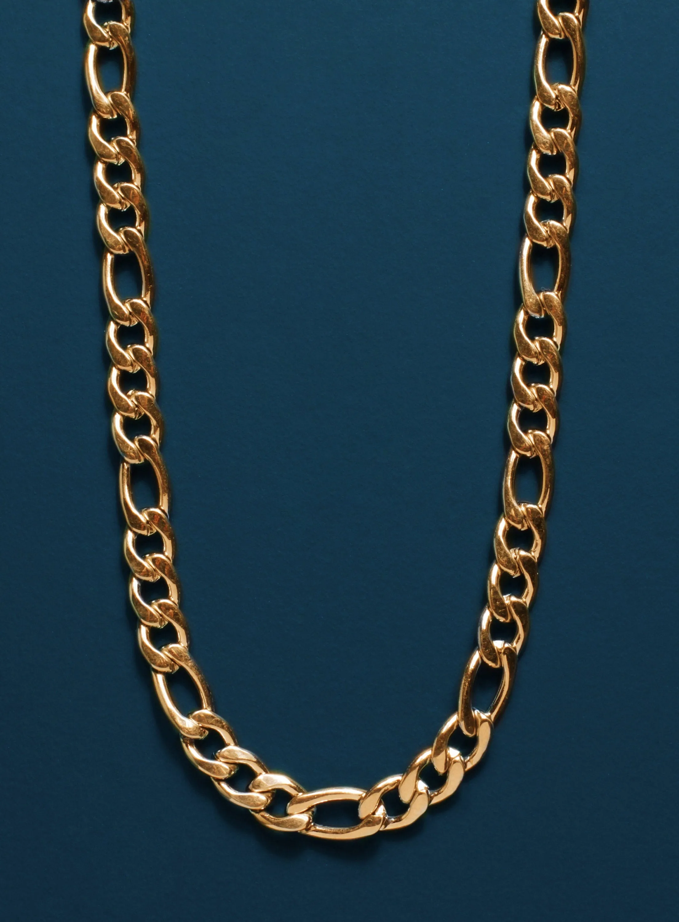 7mm gold figaro chain for men