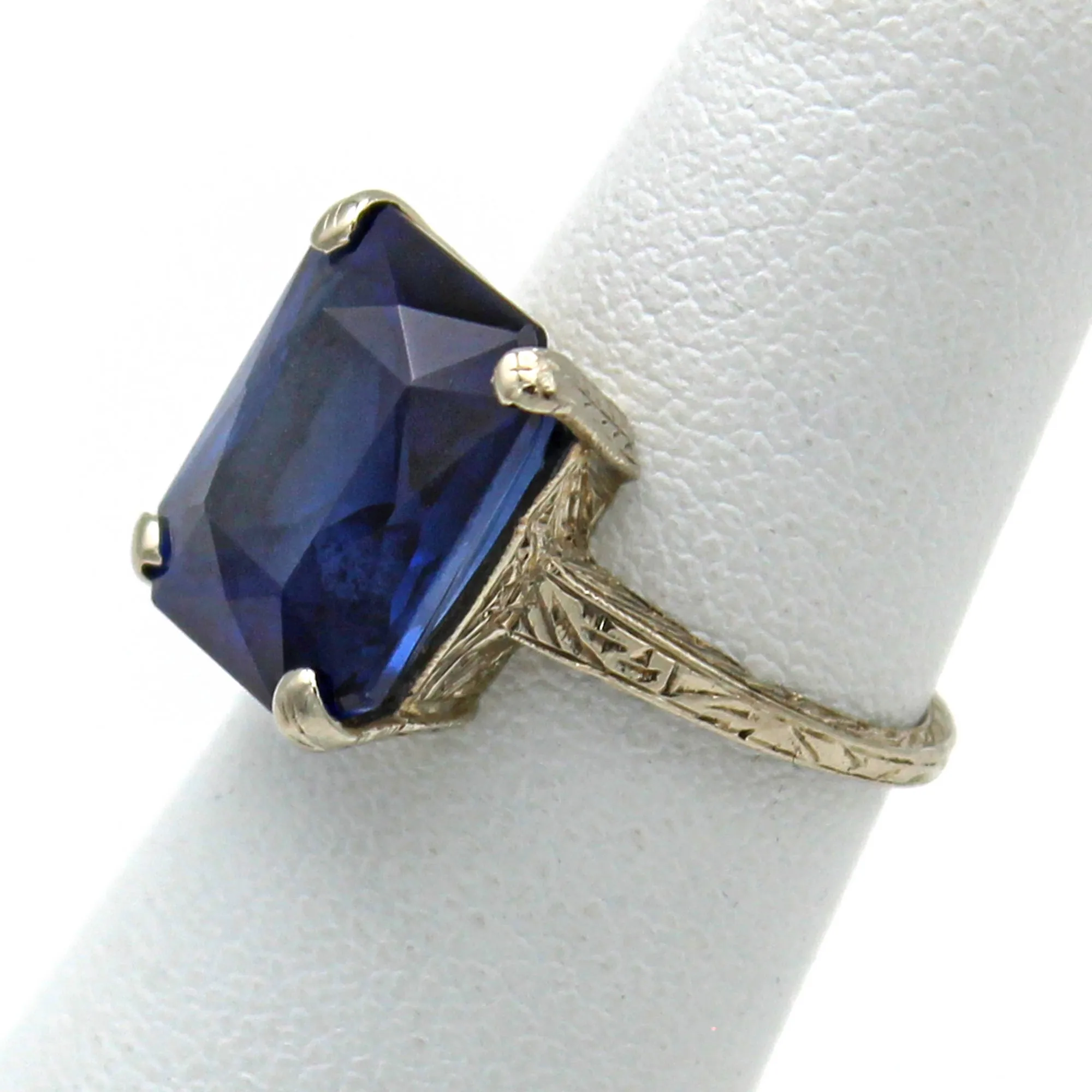 Antique 14K White Gold 7.20 Ct Lab Sapphire Cocktail Ring Size 3.5