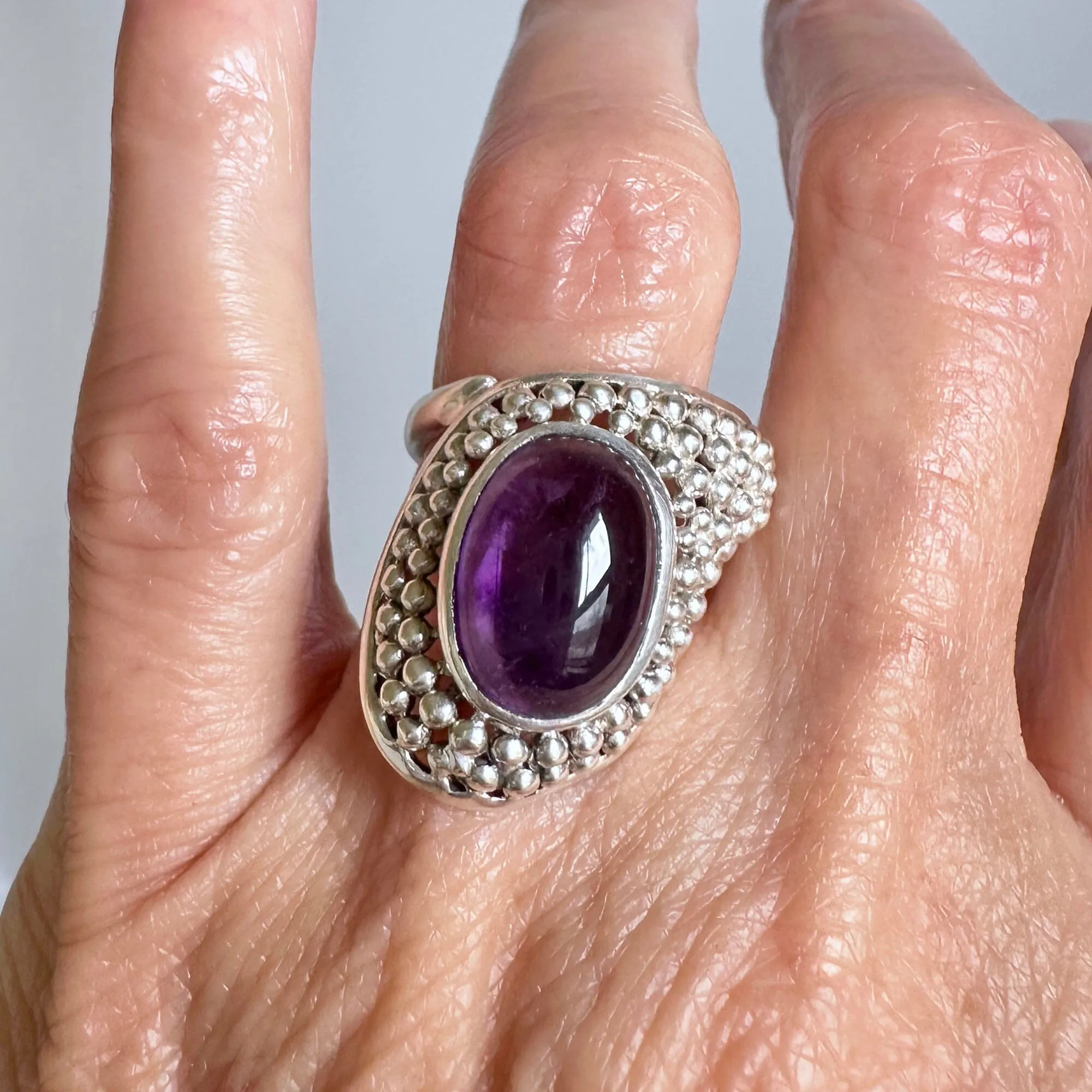 Bold Vintage Silver Amethyst Cabochon Snake Ring