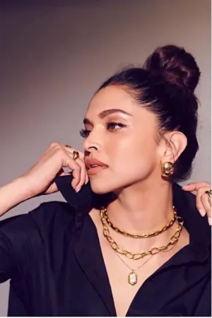 Deepika Padukone Gold Chunky Necklace