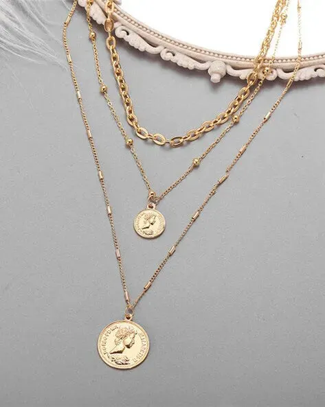 Embossed Pendant Triple-Layered Necklace