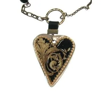 Enamel Heart Necklace With Pearls