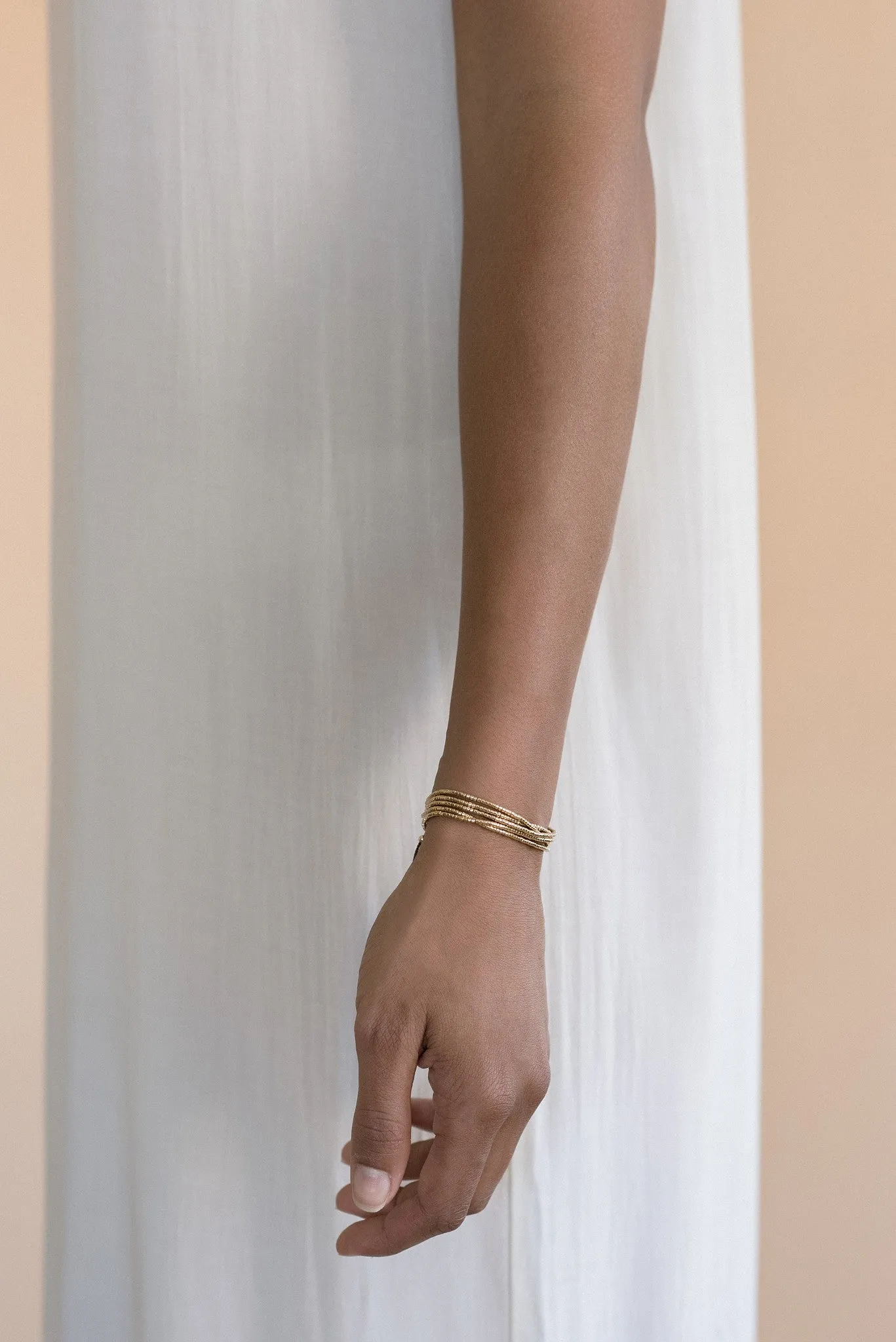 Gobi Wrap, Gold