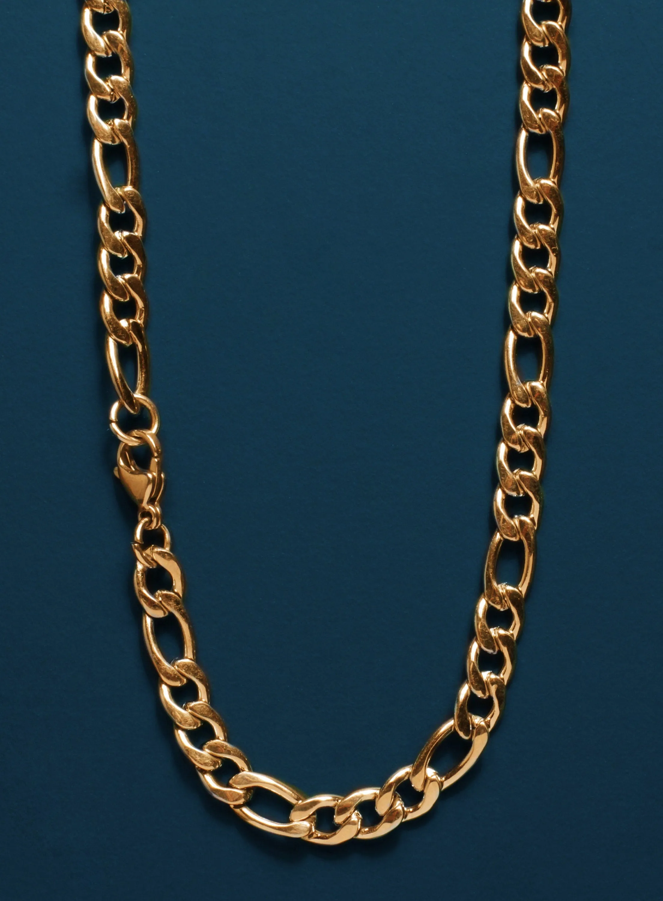 Gold Figaro Chainb 7mm thick chain for men