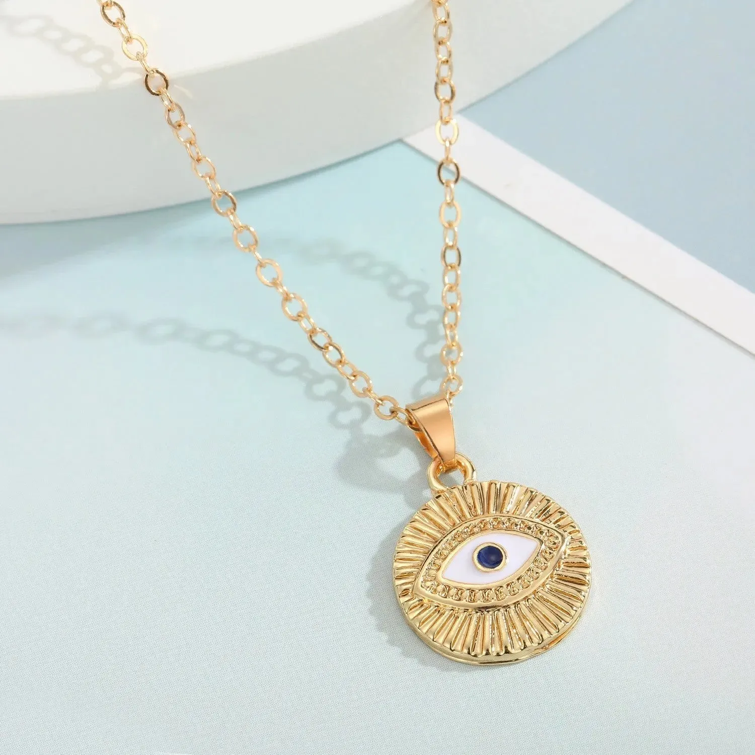 Gold Plated Stunning Circle Blue Evil Eye Pendant Necklace Alloy Necklace