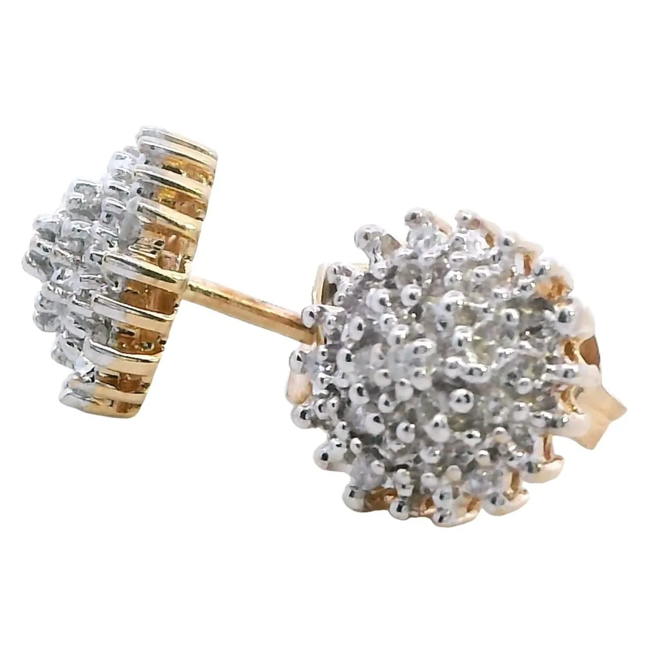 Luxurious 9K Yellow Gold Diamond Stud Earrings - Timeless Sparkle