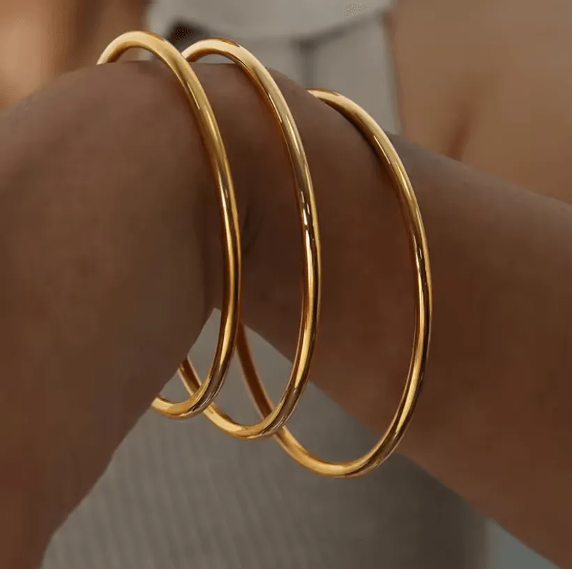 Plain Shiny Bangle