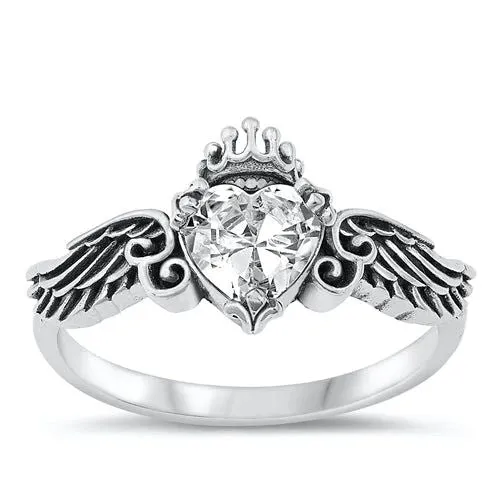 R9046 White heart wing Ring