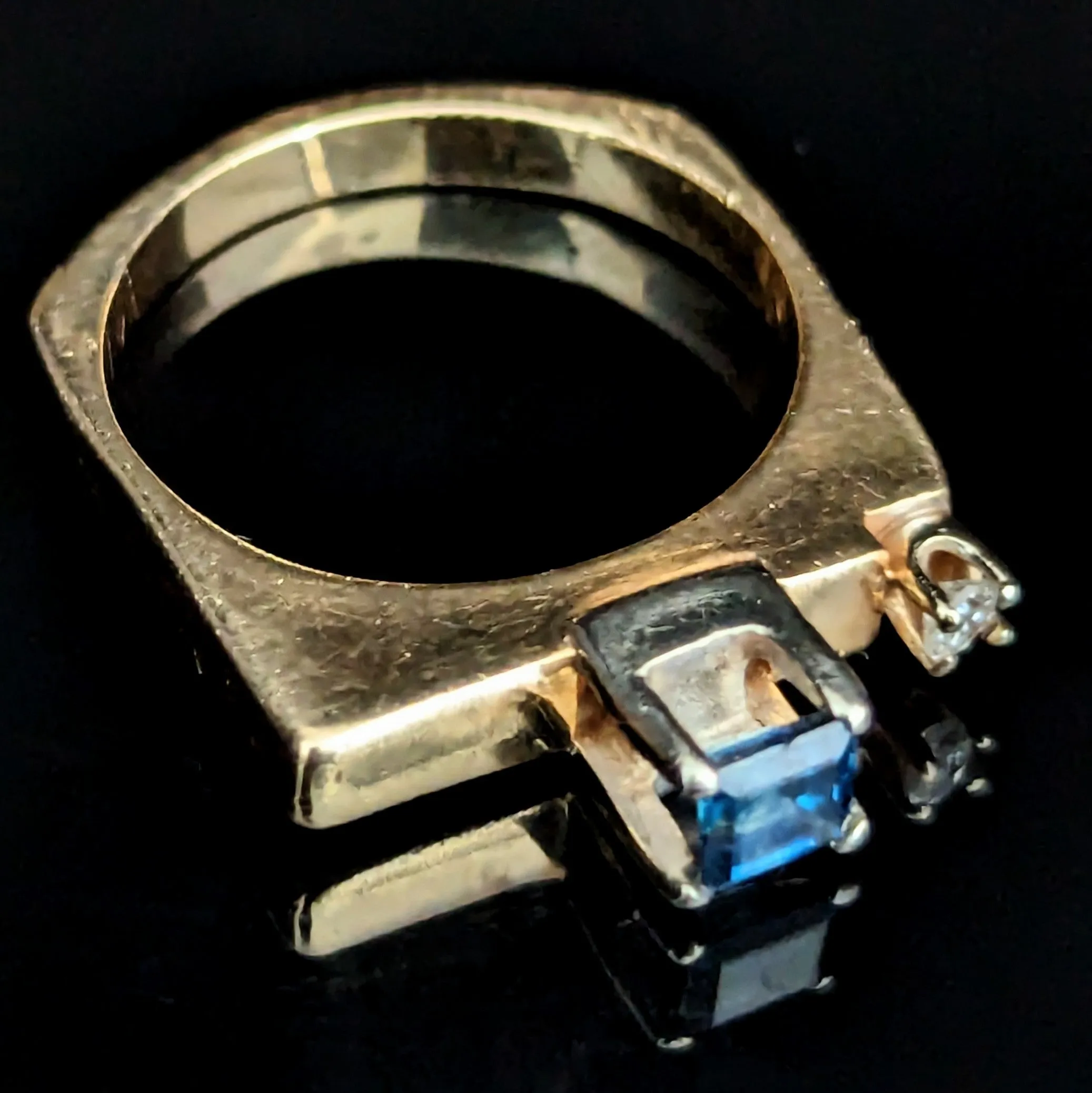 The Graham - 1970's Modernistic Sapphire Diamond 14k Gold Cocktail Ring