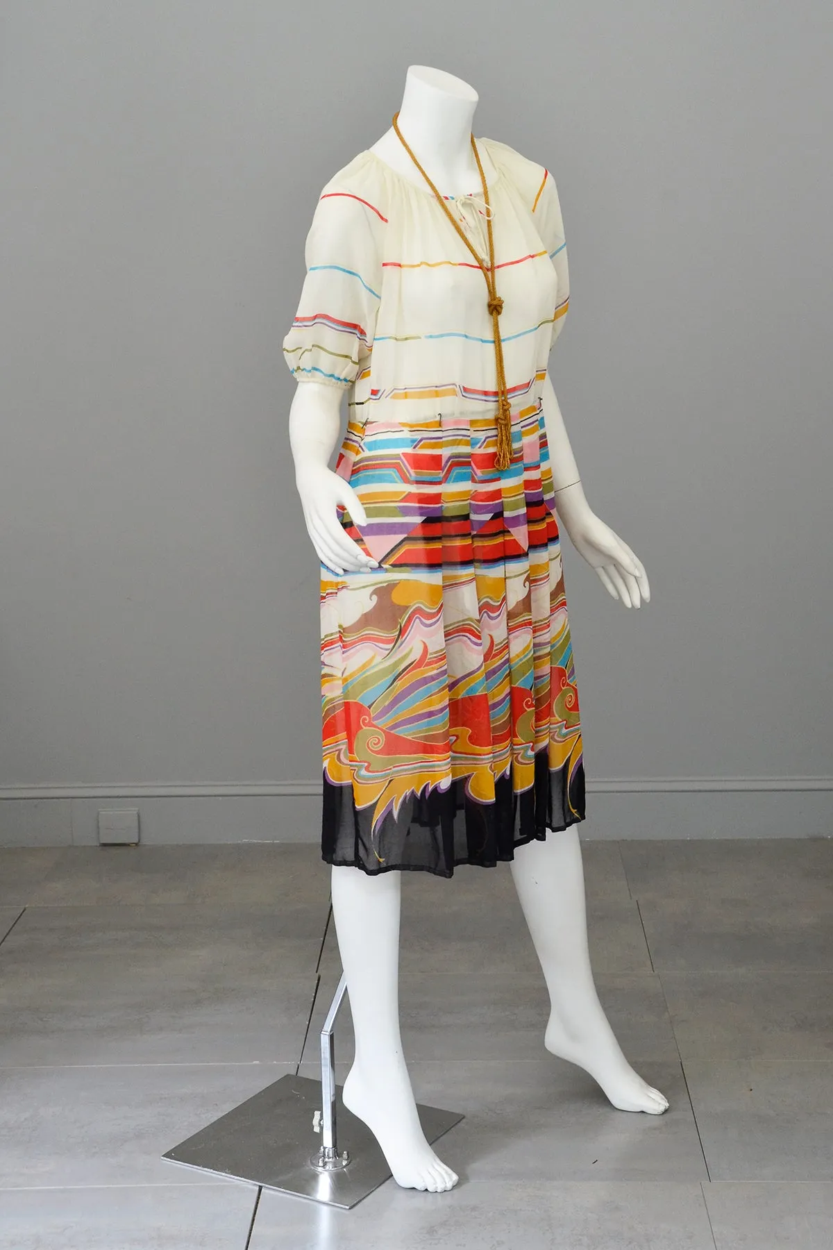 Vintage 1930s Style Peasant Dress in Vibrant Geometric Print