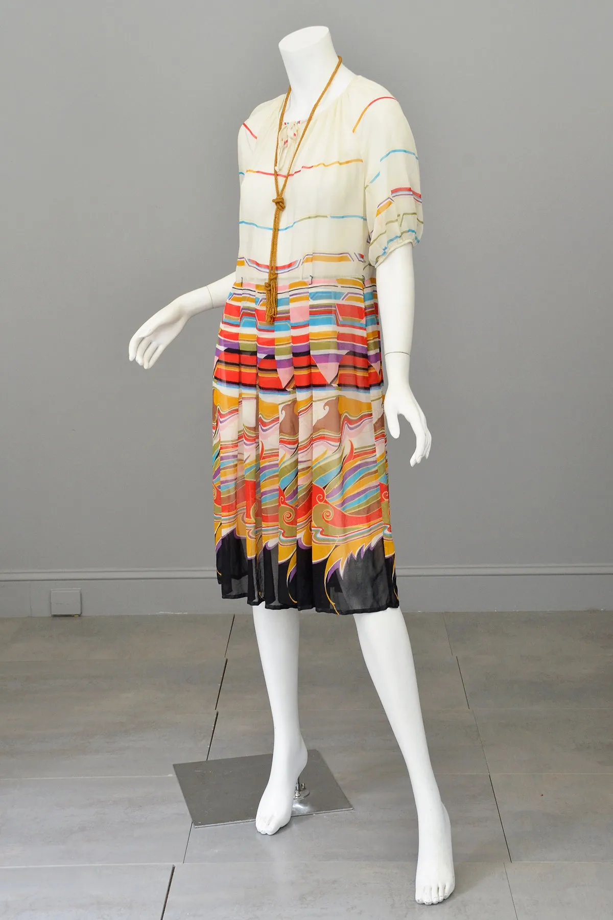 Vintage 1930s Style Peasant Dress in Vibrant Geometric Print